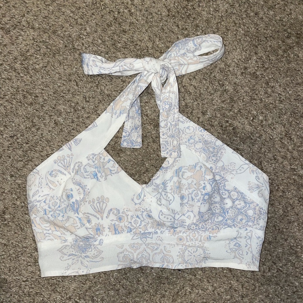 Tie Halter Crop Top